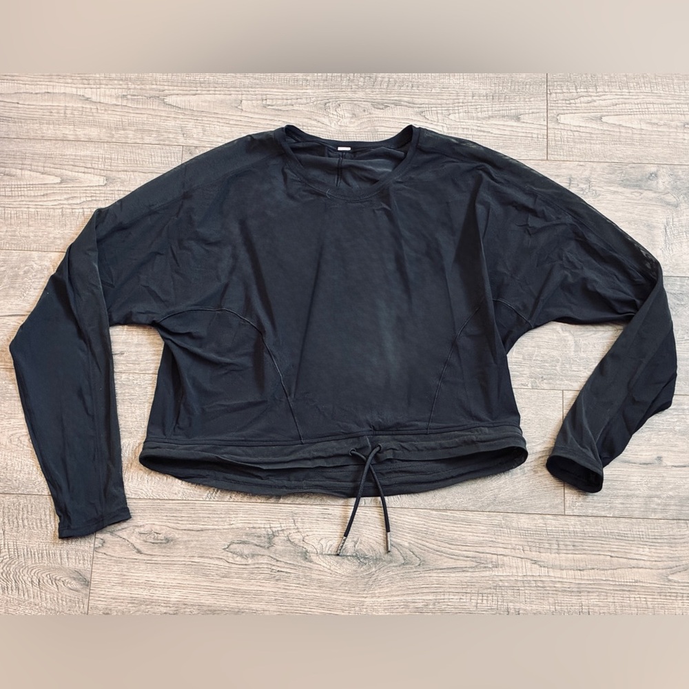 Lululemon Reach For The Run Long Sleeve - Black - Size: 6